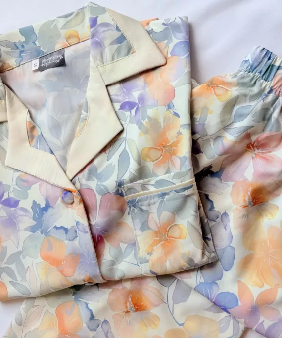 Butter Bloom Satin Pyjama Set – view 2